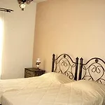 Liocharis Otel 4*