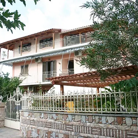 Hotel Liocharis Lourdata (Kefalonia)
