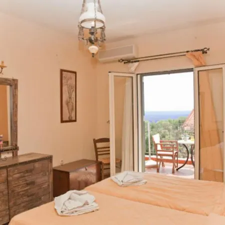 Liocharis Отель Влахата