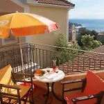 Liocharis Hotel